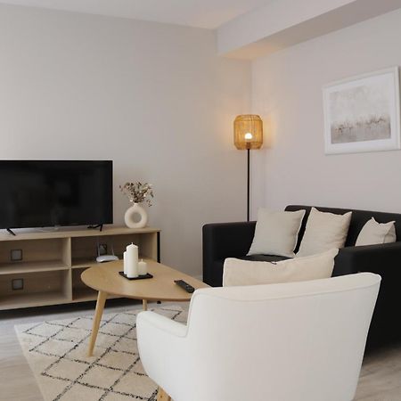 Jomar Apartamento En El Centro De Coruna A Coruna Luaran gambar